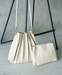 Aunt Marie's | AUNT MARIE'S フェイクレザープリーツトートバッグ(ポーチ付き)(トートバッグ)