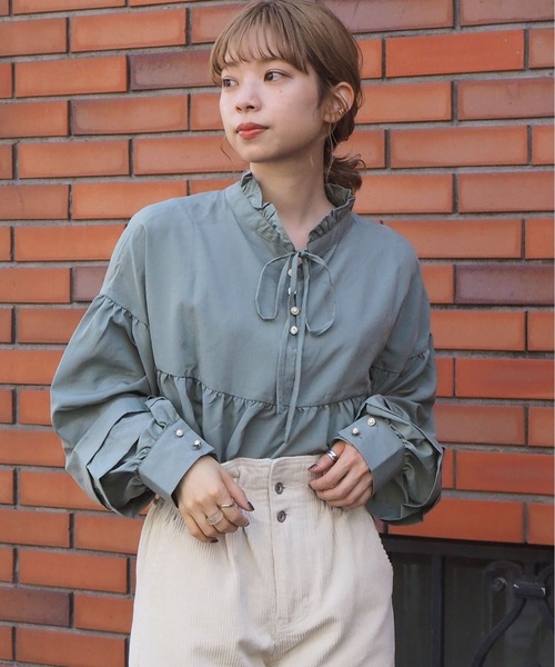 tiptop（ティップトップ）の「キラキラハイネックフレアブラウス（シャツ/ブラウス・レディース・ブラック/パープル/オフホワイト/グリーン/A/B・FREE）」の3枚目の写真