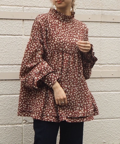 tiptop（ティップトップ）の「キラキラハイネックフレアブラウス（シャツ/ブラウス・レディース・ブラック/パープル/オフホワイト/グリーン/A/B・FREE）」の13枚目の写真