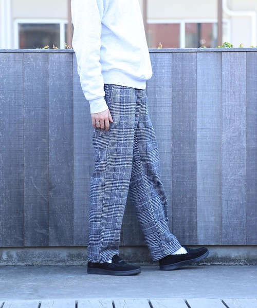 Blue Standard (ブルースタンダード)の「【BLUE STANDARD/ブルースタンダード】チェックリラックスパンツ ワイドパンツ ワンマイル/ルームウエアとしてもオススメ(その他パンツ・メンズ・ブラウン/グレー・MEDIUM/LARGE)」の6枚目の写真
