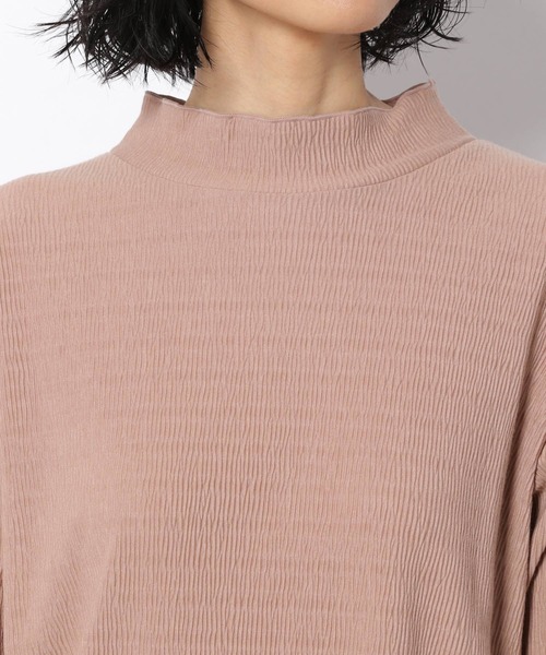 LAKOLE（ラコレ）の「ランダムプリーツハイネックプルオーバー / LAKOLE（Tシャツ/カットソー・レディース・桜/ブラウン系その他/ブラック/オフホワイト・MEDIUM/SMALL）」の19枚目の写真