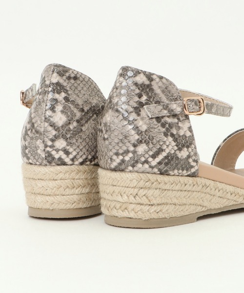 ikka（イッカ）の「ワンストラップサンダル（サンダル・レディース・ブラック/ベージュ/グレー・M/L）」の10枚目の写真