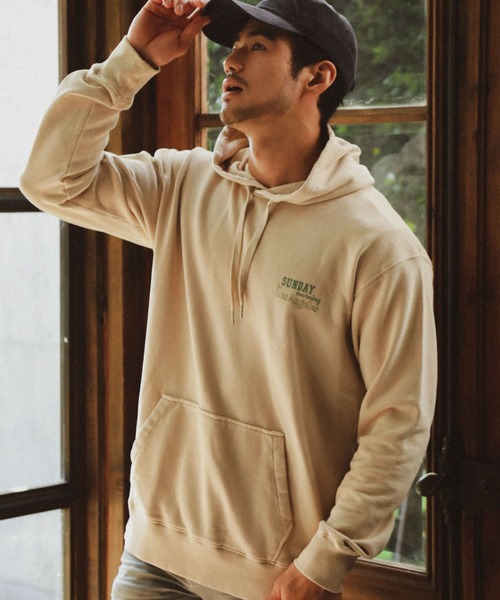 BAYFLOW（ベイフロー）の「カラープリントパーカープルオーバー L/S（パーカー・メンズ・チャコール/ライトピンク/ベージュ/マスタード/オフホワイト/サックスブルー・SMALL/MEDIUM/LARGE）」の3枚目の写真