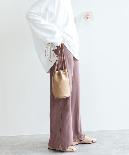 reca（レカ）の「カットプリーツイージーパンツ（その他パンツ・レディース・ピンク/アイボリー/ブルー/ブラック/ライトグリーン・M）」の5枚目の写真