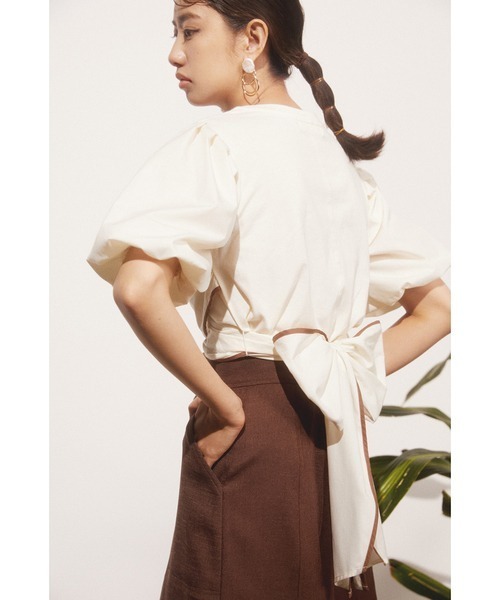 LILY BROWN(リリーブラウン)の「ビスチェドッキングカットトップス(Tシャツ/カットソー・レディース・ブラック/ベージュ/オフホワイト・FREE)」の6枚目の写真