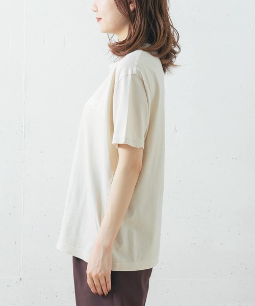 URBAN RESEARCH ROSSO（アーバンリサーチロッソ）の「FLAVOR TEE　SAINT-TROPEZ T-SHIRTS（Tシャツ/カットソー・レディース・ライトベージュ/ホワイト・-）」の9枚目の写真