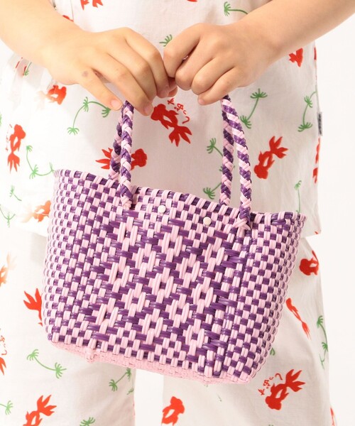 SHIPS(シップス)の「【SHIPS KIDS別注】Diminutivo:MINI BOLSA(SSS)(かごバッグ・キッズ・ブラック/パープル/レッド/オレンジ/ライラック・ONE SIZE)」の3枚目の写真