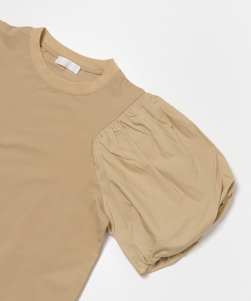 SENSE OF PLACE by URBAN RESEARCH（センスオブプレイスバイアーバンリサーチ）の「ボリュームスリーブドッキングトップ（Tシャツ/カットソー・レディース・オフホワイト/ベージュ/ブラック・ONE）」の17枚目の写真