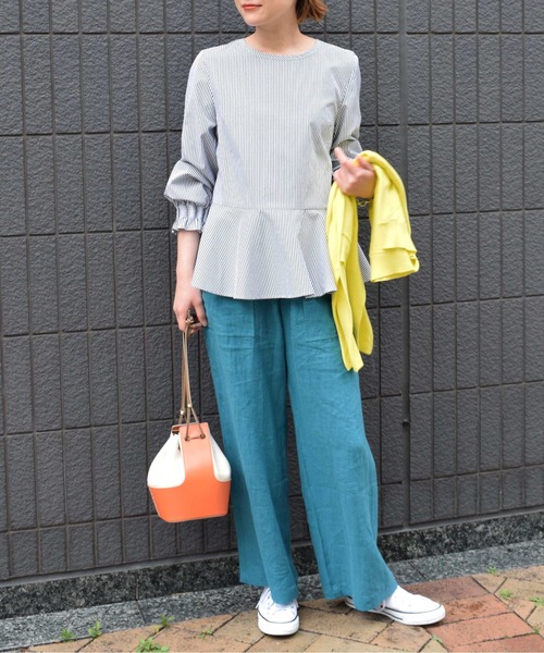 PICCIN(ピッチン)の「袖シャーリング裾フレアブラウス(シャツ/ブラウス・レディース・ブラック/ブルー/ブラック系その他/ブルー系その他・M)」の10枚目の写真