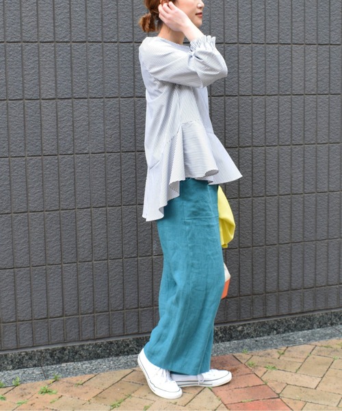 PICCIN(ピッチン)の「袖シャーリング裾フレアブラウス(シャツ/ブラウス・レディース・ブラック/ブルー/ブラック系その他/ブルー系その他・M)」の11枚目の写真
