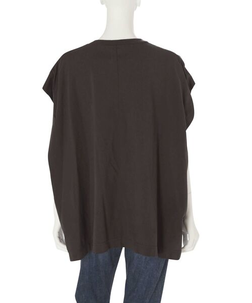 Ungrid(アングリッド)の「ルーズノースリトップス(Tシャツ/カットソー・レディース・チャコールグレー/レッド/オフホワイト・FREE)」の15枚目の写真