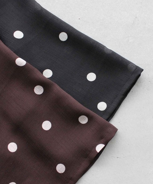kaene（カエン）の「ドットプリントカシュクールブラウス（シャツ/ブラウス・レディース・ブラック/ブラウン・FREE）」の11枚目の写真
