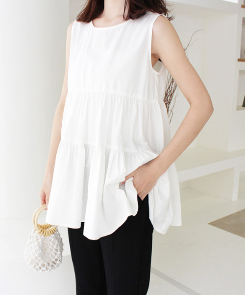 MODE ROBE（モードローブ）の「ティアードフレアノースリーブ（Tシャツ/カットソー・レディース・ホワイト/ブラック/ミント・FREE）」の5枚目の写真