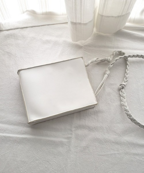 sakishimatokyo（サキシマトーキョー）の「スクエアポシェット（ショルダーバッグ・レディース・ホワイト/ブラック/グリーン・FREE）」の10枚目の写真