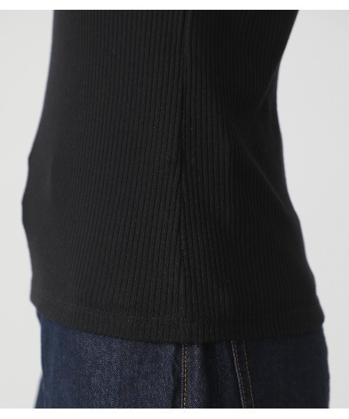 AZUL by moussy（アズールバイマウジー）の「BASIC BACK OPEN CAMISOLE/ベーシックバックオープンキャミソール（キャミソール・レディース・ホワイト/カーキ/ライトベージュ/ブラック・SMALL/MEDIUM）」の13枚目の写真