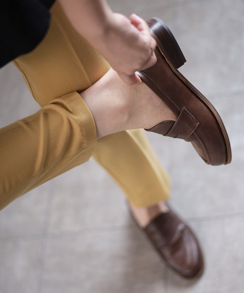 SESTO（セスト）の「レザーピースのアンティークコインローファーパンプス（ローファー・レディース・ブラック/ダークブラウン・22.5cm/23.5cm/24.5cm/23.0cm/24.0cm/25.0cm）」の10枚目の写真