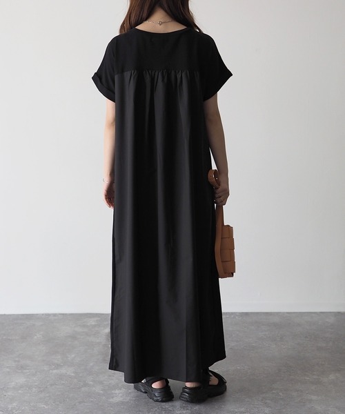 Riberry（リベリー）の「バック切替ワンピース（ワンピース・レディース・ブラック/ベージュ/ブラウン/オフホワイト/キャメル・MEDIUM）」の6枚目の写真