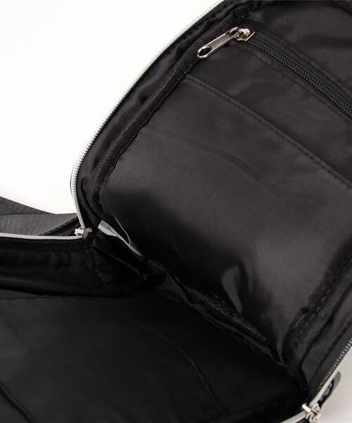 semantic design（セマンティックデザイン）の「セマンティックデザイン/semantic design デニム調 ボディーバッグ（ボディバッグ/ウエストポーチ・メンズ・ブラック/ボルドー・FREE）」の8枚目の写真