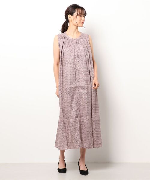 Samansa Mos2（サマンサ モスモス）の「小紋柄プリントワンピース（ワンピース・レディース・グレー/ピンク/カーキ・ﾌﾘ-）」の7枚目の写真