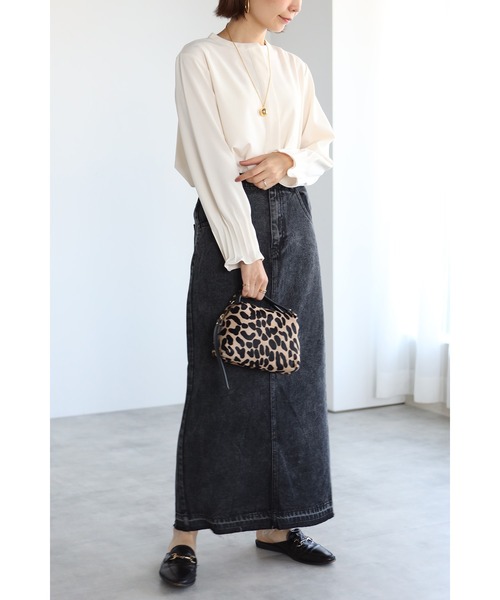 Bonjour Sagan(ボンジュールサガン)の「【2021-2022 A/W 新色追加】カットオフデニムタイトスカート(デニムスカート・レディース・ブラック/カーキ・FREE)」の5枚目の写真