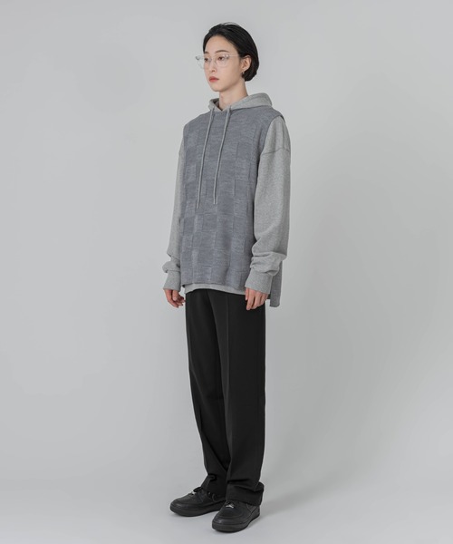 FOLLOWIN(フォロウィン)の「【UNISEX】ボタンディテールセミワイドストレートパンツスラックス(スラックス・レディース・ライトグレー/ブラック/チャコール・SMALL/MEDIUM/LARGE)」の5枚目の写真