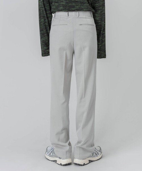 FOLLOWIN(フォロウィン)の「【UNISEX】ボタンディテールセミワイドストレートパンツスラックス(スラックス・レディース・ライトグレー/ブラック/チャコール・SMALL/MEDIUM/LARGE)」の14枚目の写真