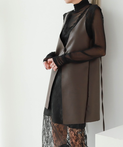 UNE MANSION（ユヌマンション）の「[UNEORIGINAL]アンバランスレイヤードビスチェ（ベスト・レディース・ブラック/ブラウン/モカ/グレー・FREE）」の7枚目の写真