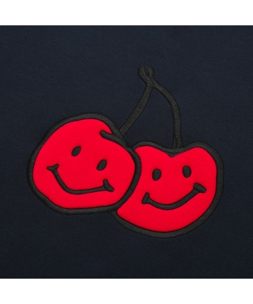 KIRSH(キルシー)の「A'GEM/9 × .kom『KIRSH/キルシー』BIG DOODLE CHERRY SWEATSHIRT/ビッグ ドゥードゥル チェリースウェットシャツ(スウェット・レディース・ブラック/ネイビー/グレー・FREE)」の16枚目の写真