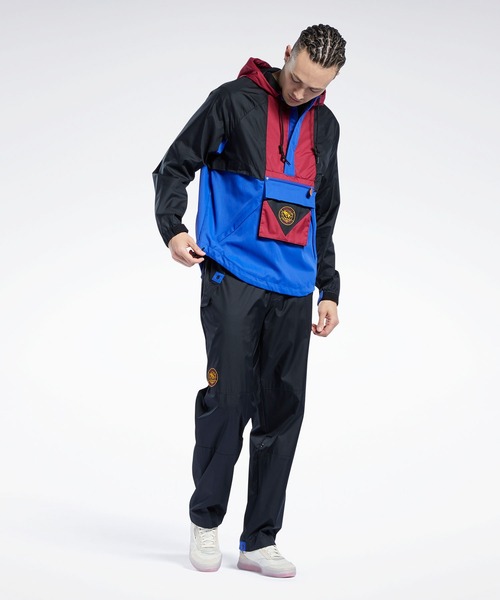 Reebok（リーボック）の「クラシックス アーカイブ アノラック ジャケット / Classics Archive Anorak Jacket（ブルゾン・メンズ・ブラック/ライトベージュ・SMALL/MEDIUM/LARGE/X-LARGE/XX-LARGE/X-SMALL/XXX-LARGE）」の9枚目の写真