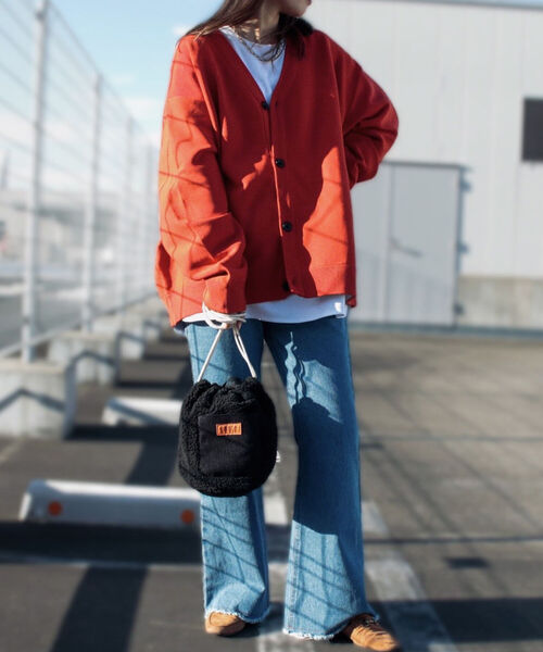 UNIVERSAL OVERALL（ユニバーサルオーバーオール）の「【UNIVERSAL OVERALL/ユニバーサルオーバーオール】ボア×コーデュロイ巾着（ショルダーバッグ・メンズ・ブラウン/ブラック/ベージュ・FREE）」の9枚目の写真