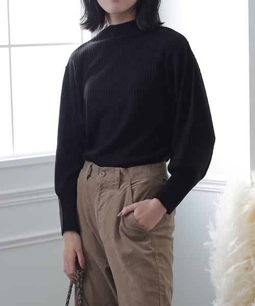 ElegChic(エレグシック)の「リブニットボトルネックトップス(ニット/セーター・レディース・ブラック/オフホワイト/ベージュ・MEDIUM/X-LARGE/XXX-LARGE)」の12枚目の写真