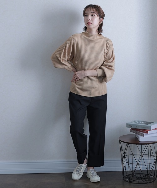 ElegChic(エレグシック)の「リブニットボトルネックトップス(ニット/セーター・レディース・ブラック/オフホワイト/ベージュ・MEDIUM/X-LARGE/XXX-LARGE)」の11枚目の写真