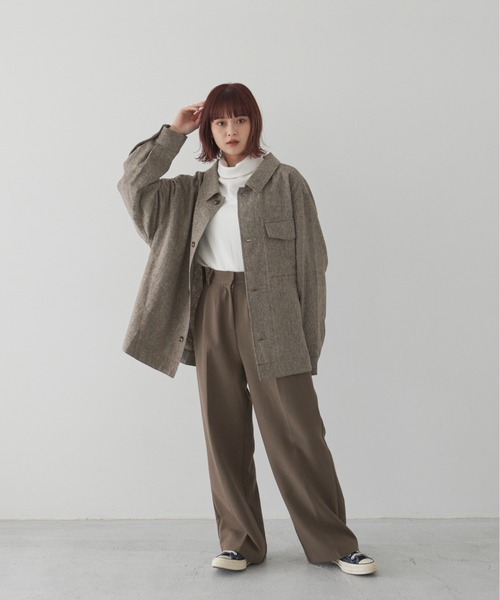 flaner（フラネ）の「Loose turtleneck Tee/ルーズタートルネックT（Tシャツ/カットソー・レディース・ホワイト/ブラック・MEDIUM/LARGE）」の15枚目の写真