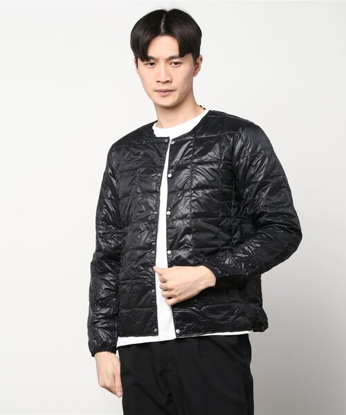 TAION(タイオン)の「【TAION】タイオン CREW NECK BUTTON DOWN JKT TAION-104(ノーカラージャケット・メンズ・グレー系その他/グリーン系その他/ブルー系その他/ブラック系その他/ミント/ベージュ/ネイビー/ダークブラウン/グレー/サンドベージュ/パープル系その他/ブラック/オリーブ/カーキ/オフホワイト/ネイビー系/ベージュ系その他/ブルー系その他2/その他1/レオパード/その他2/その他3/グレー系その他2/ダークグリーン・LARGE/X-LARGE/MEDIUM/SMALL)」の4枚目の写真