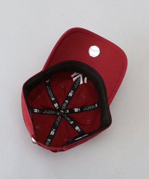 FREAK'S STORE(フリークスストア)の「NEW ERA/ニューエラ 9TWENTY NY/クロスストラップ ウォッシュドコットン ニューヨーク・ヤンキース(キャップ・レディース・ネイビー/キャメル/グリーン/レッド/ブラック/ホワイト/ナチュラル・ONE SIZE/フリ-)」の8枚目の写真