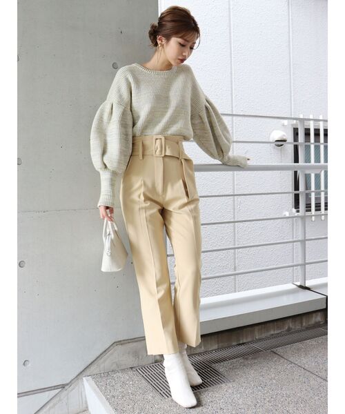 MURUA（ムルーア）の「ハイウエストストレートパンツ（スラックス・レディース・イエロー/アイボリー・1/2）」の5枚目の写真