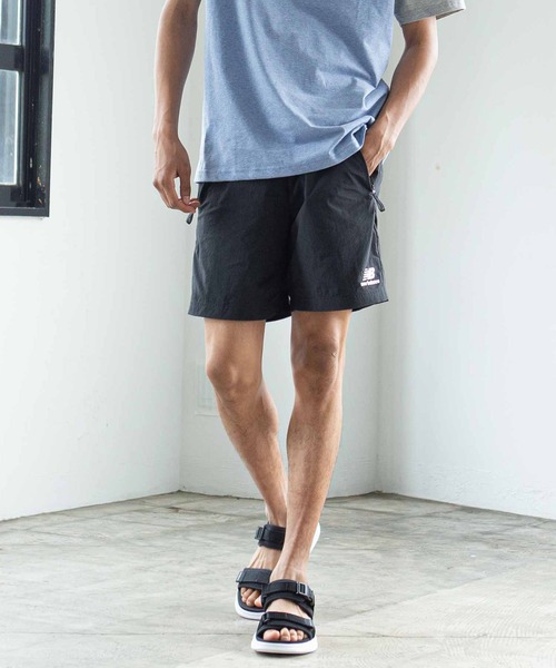 NEW BALANCE（ニューバランス）の「NB Athletics アンプリファイドウーブンショーツ（その他パンツ・メンズ・ブラック/オレンジ・SMALL/MEDIUM/LARGE/XX-LARGE/X-LARGE）」の2枚目の写真