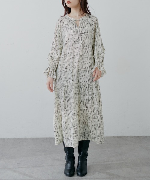 natural couture(ナチュラルクチュール)の「【WEB限定】1枚で決まる袖ミニフリルティアードワンピース(ワンピース・レディース・ブラック/オフホワイト/イエロー/その他1/その他2・FREE)」の18枚目の写真