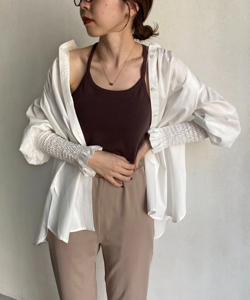 CAPRICIEUX LE'MAGE（カプリシューレマージュ）の「アメスリクロスキャミ（キャミソール・レディース・ホワイト/チャコールグレー/ライトグレー/ブラウン・FREE）」の3枚目の写真