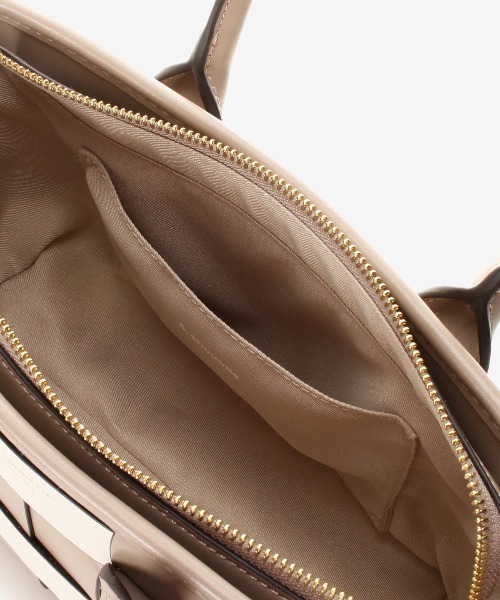 & chouette（アンドシュエット）の「編み込みトート（トートバッグ・レディース・イエロー/グレイッシュベージュ/ミント・FREE）」の13枚目の写真