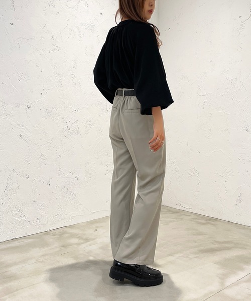 apres jour mignon（アプレジュールミニョン）の「ギャザーバンドカラーシャツ【ZOZOTOWN限定アイテム】（シャツ/ブラウス・レディース・オフホワイト/ブルー系その他/ブラック・X-LARGE/フリー）」の19枚目の写真