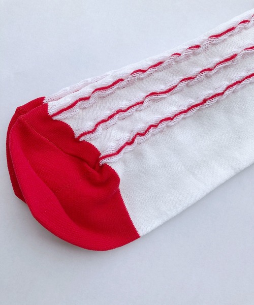 l'atelier du savon(アトリエドサボン)の「ぽこぽこストライプ くつ下(ソックス/靴下・レディース・ブラック/レッド・FREE)」の16枚目の写真