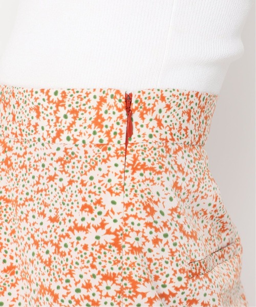 U by SPICK&SPAN(ユーバイスピックアンドスパン)の「フラワーパンツ◆(その他パンツ・レディース・オレンジ・38/34/36)」の16枚目の写真
