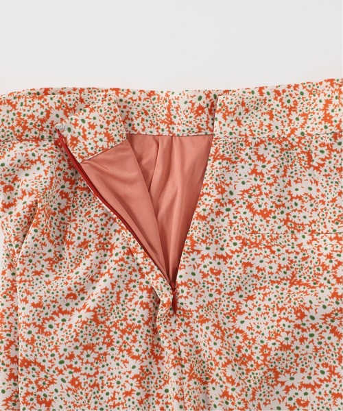 U by SPICK&SPAN(ユーバイスピックアンドスパン)の「フラワーパンツ◆(その他パンツ・レディース・オレンジ・38/34/36)」の19枚目の写真