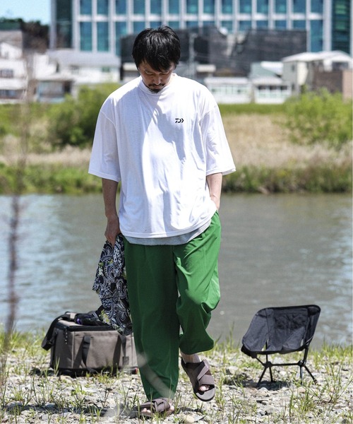 DAIWA(ダイワ)の「【DAIWA / ダイワ】別注 SHELTECH ワイドテーパードパンツ(その他パンツ・メンズ・ブラック/ネイビー/グリーン・MEDIUM/LARGE)」の7枚目の写真