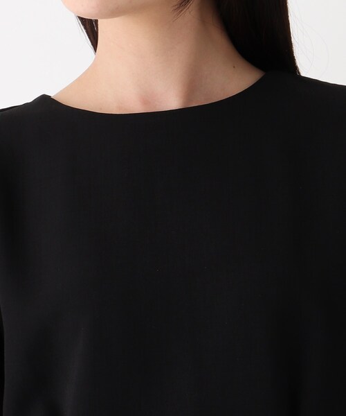 OPAQUE.CLIP（オペークドットクリップ）の「◆ウーリッシュドライストレッチ ぺプラムタックブラウス【WEB限定カラー・サイズ】（シャツ/ブラウス・レディース・ブラウン系その他5/ブルー/オフホワイト/レンガ/ブラック/ライトベージュ・40/38/42）」の10枚目の写真