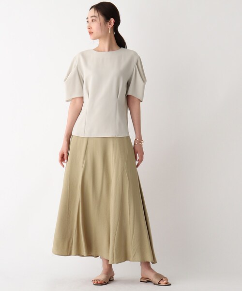 OPAQUE.CLIP（オペークドットクリップ）の「◆ウーリッシュドライストレッチ ぺプラムタックブラウス【WEB限定カラー・サイズ】（シャツ/ブラウス・レディース・ブラウン系その他5/ブルー/オフホワイト/レンガ/ブラック/ライトベージュ・40/38/42）」の17枚目の写真