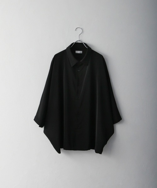 NILWAY（ニルウェイ）の「ケアフリートロミオーバーサイズドルマンレギュラーカラーシャツ（シャツ/ブラウス・メンズ・ライトグレー/ブラック/ネイビー/オフホワイト/ブルー/チャコール/ダークグリーン・MEDIUM/LARGE）」の14枚目の写真