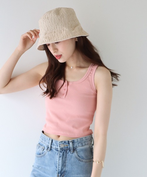 BLUEEAST（ブルーイースト）の「フロントボタンリブタンクトップ（タンクトップ・レディース・ホワイト/ブラウン/ピンク/ブルー/グリーン/ブラック・MEDIUM）」の6枚目の写真