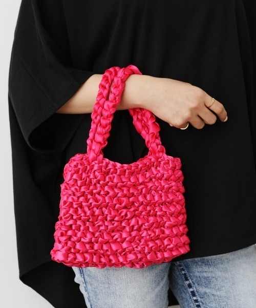 RODEO CROWNS WIDE BOWL(ロデオクラウンズワイドボウル)の「HANDMADE RIBBON BAG(ハンドバッグ・レディース・ブラック/ピンク/キャメル・FREE)」の3枚目の写真